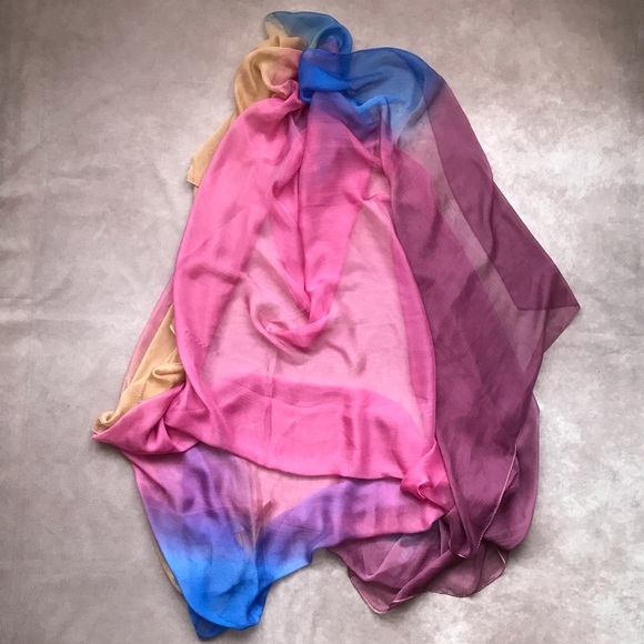 NWOT Coveri Collection Italy Large Semi Sheer Scarf Wrap Sarong Gorgeous Purple - Picture 3 of 7